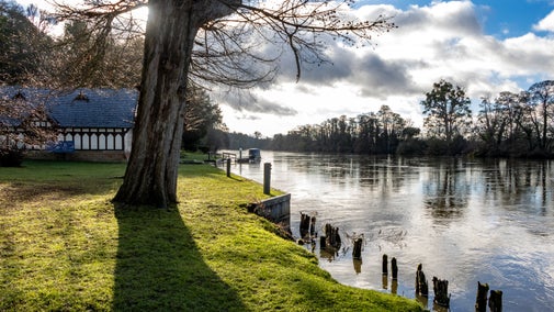 Boating at Cliveden in the winter